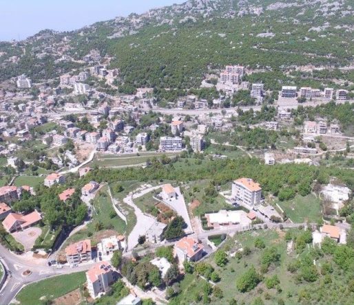 عشقوت من فوق image